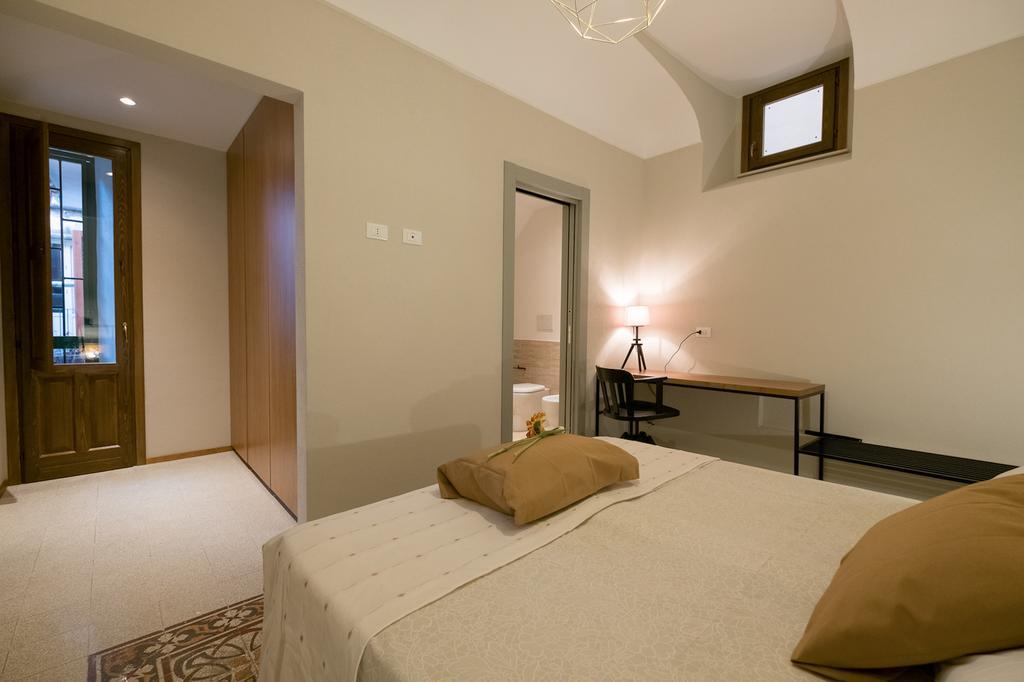 Il Fuoco Di Archimede - Ortigia Apartment Syracuse ภายนอก รูปภาพ