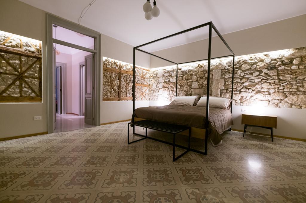 Il Fuoco Di Archimede - Ortigia Apartment Syracuse ภายนอก รูปภาพ